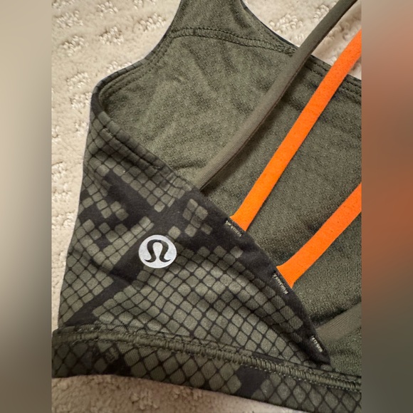 Lululemon Free To Be *Wild Ziggy Snake Fatigue Green Gator Green size 8 - Picture 8 of 9